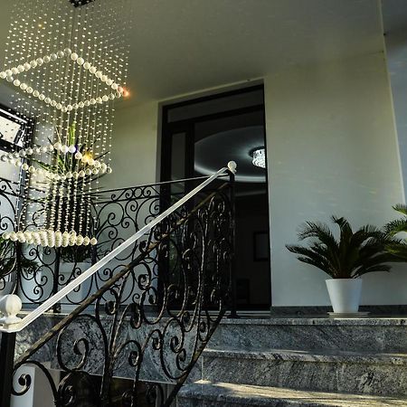 Mesecev Konak Bed & Breakfast Ni Exterior foto