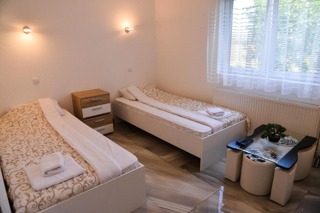 Mesecev Konak Bed & Breakfast Ni Exterior foto