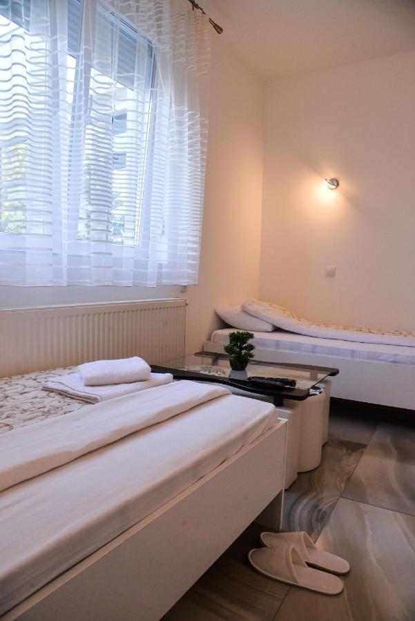Mesecev Konak Bed & Breakfast Ni Exterior foto