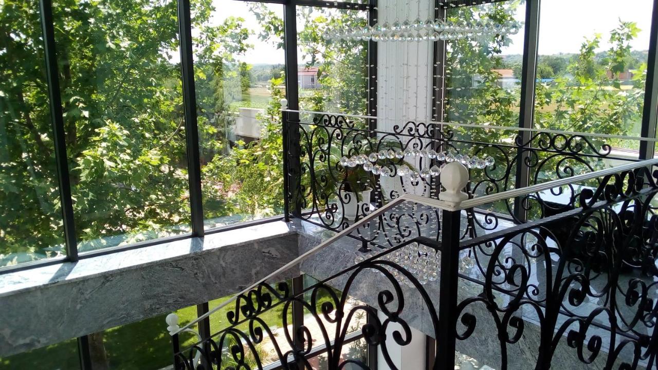 Mesecev Konak Bed & Breakfast Ni Exterior foto